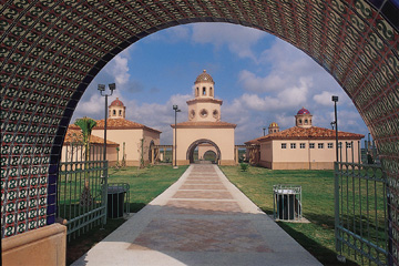 Texas Travel Information Center at Laredo